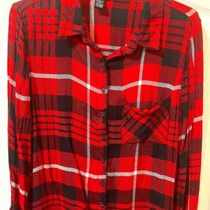 Rue 21 Flannel Long sleeve
